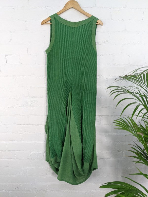 Sleeveless Balloon Dress image 2