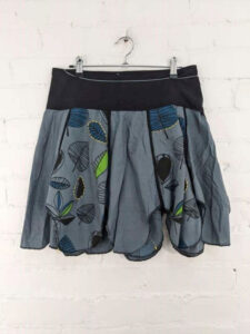 Short Wrap Skirt With Pocket image 2