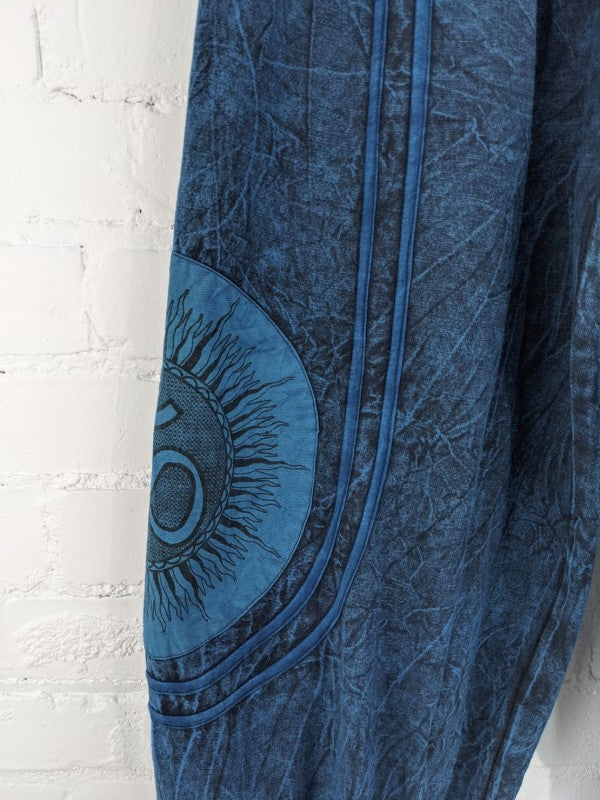Ohm Detail Aladdin Pants image 3