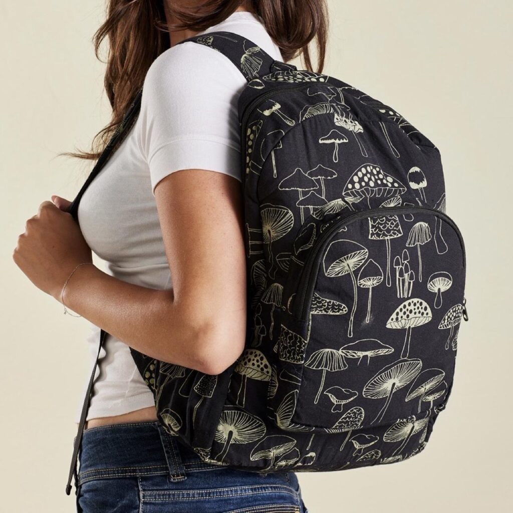 BAGS & BACKPACKS